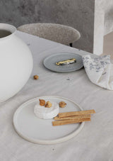 Zoe Floral 100% Linen Napkins (Set of Four)