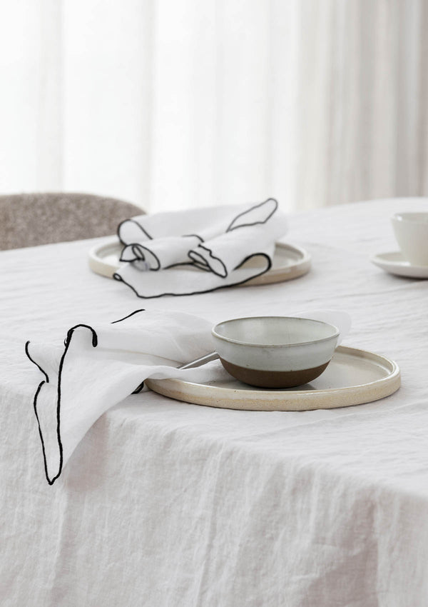 Amara Stitch 100% Linen Napkins | White (Set of Four)